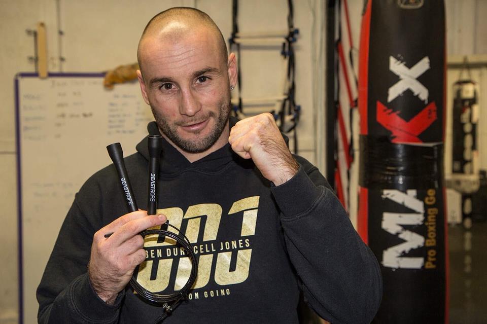 Top boxer Ben Jones knows that to be at his best he needs the ebst equipment. Ben uses Beast Gear's kit for all his training requirements.