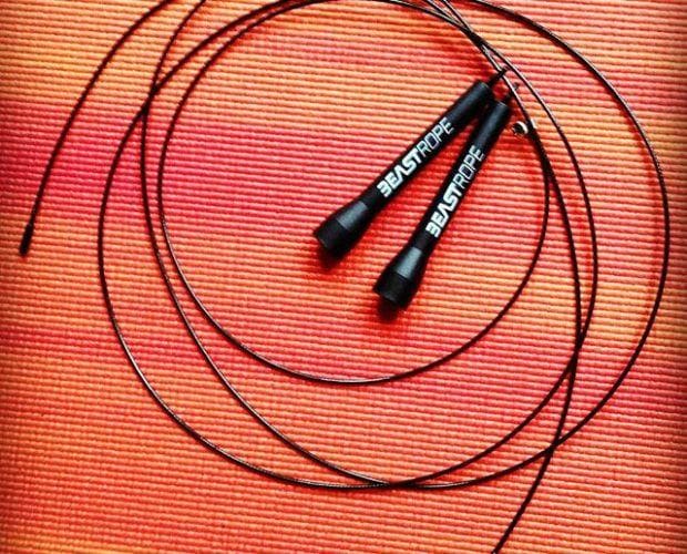 The Beast Rope is the number one speed skipping rope for double unders, crossfit, conditioning, fat loss, interval raining and hiit workouts.