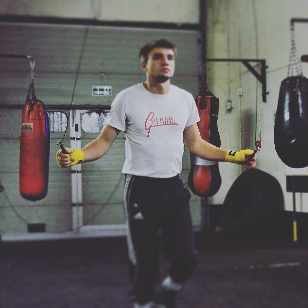 Skipping is the number one conditionng method for boxers. Read our guide on why skipping should be top of your training priorities